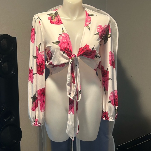 Plus Size -2pc Floral Skirt Set - Picture 14 of 14